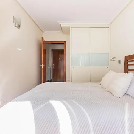 Playa, Spa, Rio Y Monte Con Terraza Y Parking *