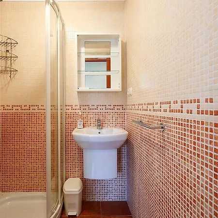 Playa, Spa, Rio Y Monte Con Terraza Y Parking Apartment