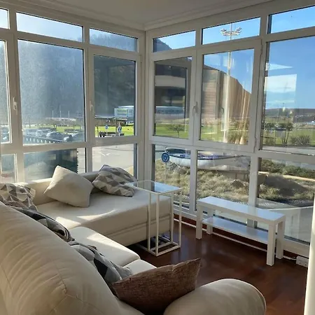 Playa, Spa, Rio Y Monte Con Terraza Y Parking Daire *