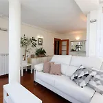 דירה Playa, Spa, Rio Y Monte Con Terraza Y Parking אוריו