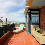 Playa, Spa, Rio Y Monte Con Terraza Y Parking * אוריו