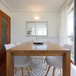 Playa, Spa, Rio Y Monte Con Terraza Y Parking אוריו
