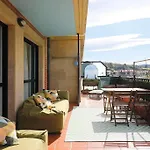 Playa, Spa, Rio Y Monte Con Terraza Y Parking אוריו