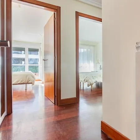 Playa, Spa, Rio Y Monte Con Terraza Y Parking Orio