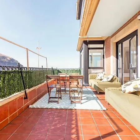 Playa, Spa, Rio Y Monte Con Terraza Y Parking *