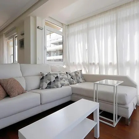 דירה Playa, Spa, Rio Y Monte Con Terraza Y Parking *