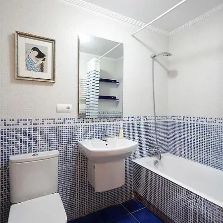 Playa, Spa, Rio Y Monte Con Terraza Y Parking אוריו
