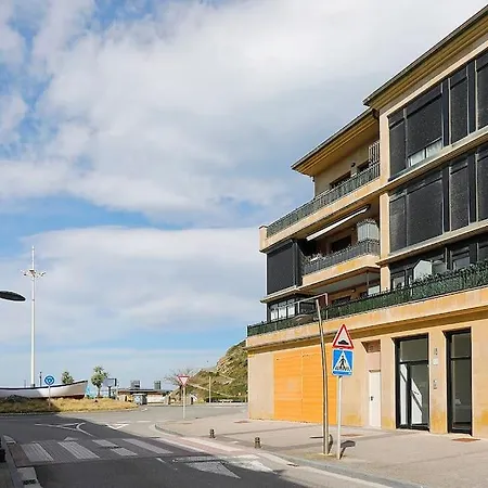 Playa, Spa, Rio Y Monte Con Terraza Y Parking