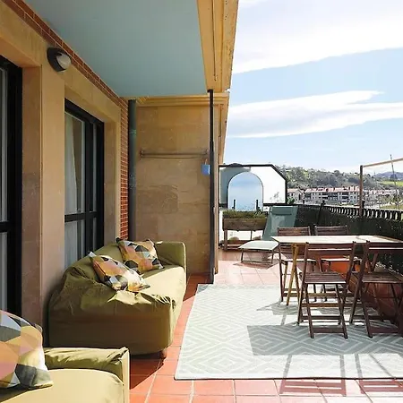 Playa, Spa, Rio Y Monte Con Terraza Y Parking אוריו