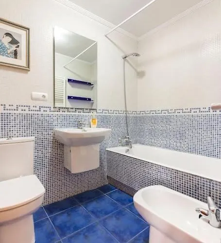 Playa, Spa, Rio Y Monte Con Terraza Y Parking Διαμέρισμα